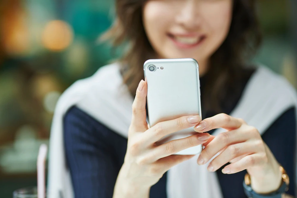 povo2.0の「eSIM クイック転送」で機種変更が簡単に！手順や注意点を解説