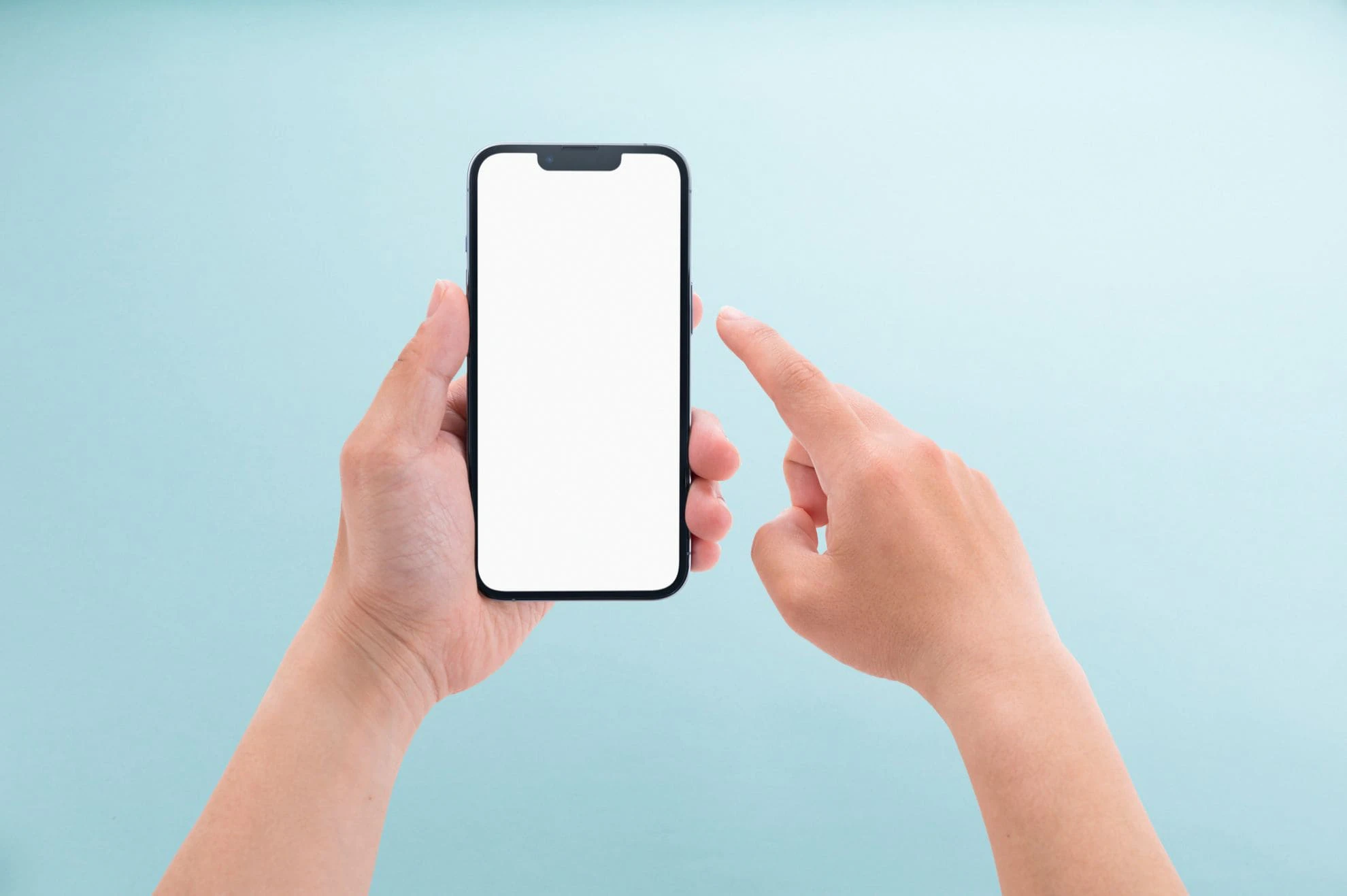 povoでiPhone17シリーズ /Air を利用する方法