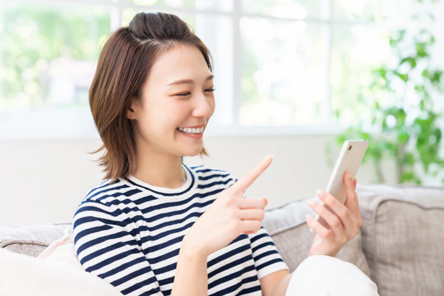 スマホが充電できない！原因別の対処法と機種購入のタイミングを解説
